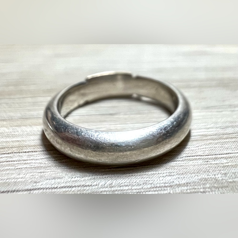 Vintage Designer Signed Sterling Silver/14K Gold Modernist Band Ring, Size 6 - Picture 3 of 8